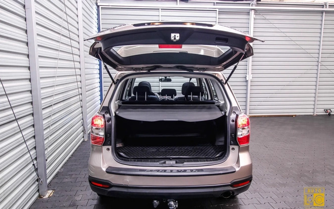 Subaru Forester cena 54999 przebieg: 142000, rok produkcji 2014 z Żnin małe 562